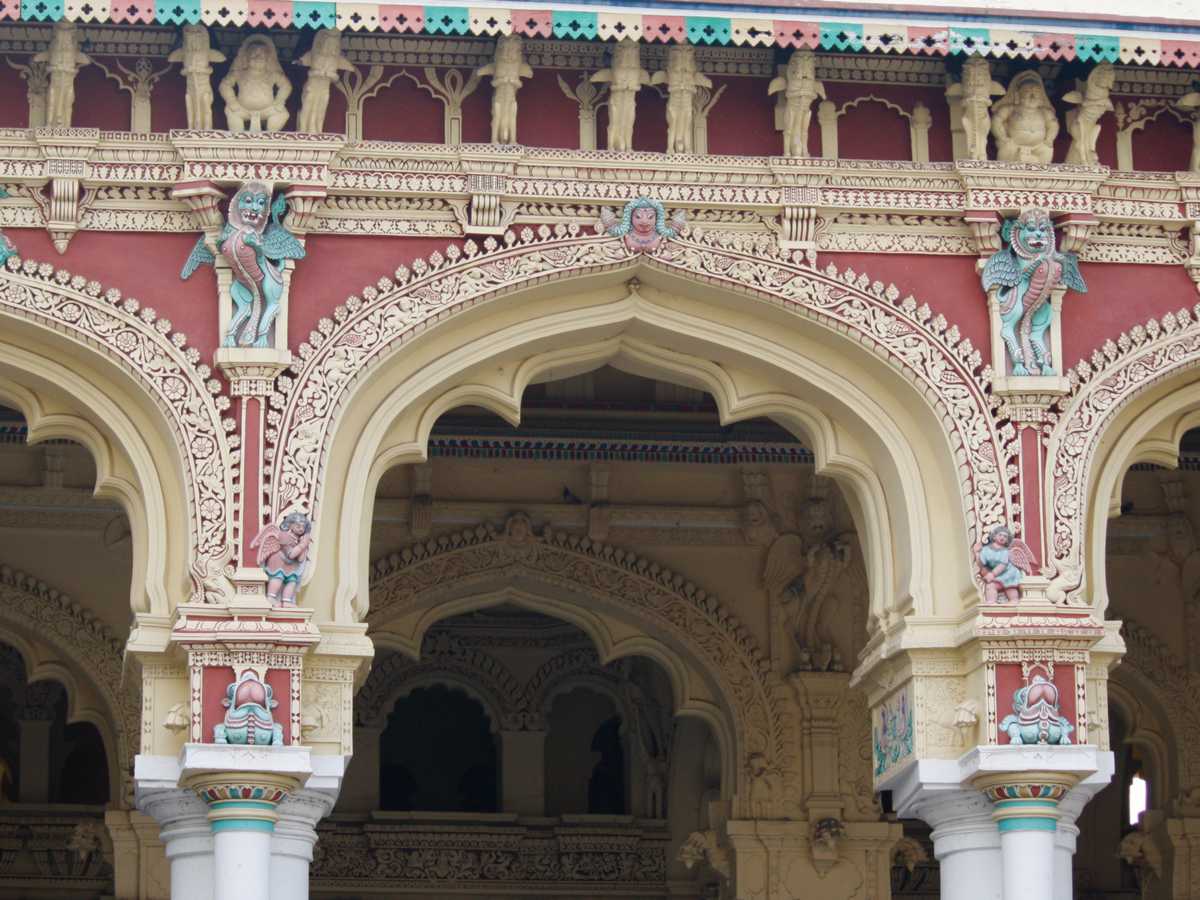 Stuccos in the Thirumalai Nayakkar Palace